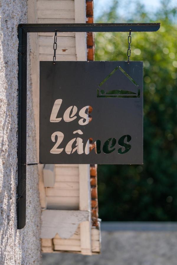 Les Deux Anes Bed & Breakfast Veuves Dış mekan fotoğraf