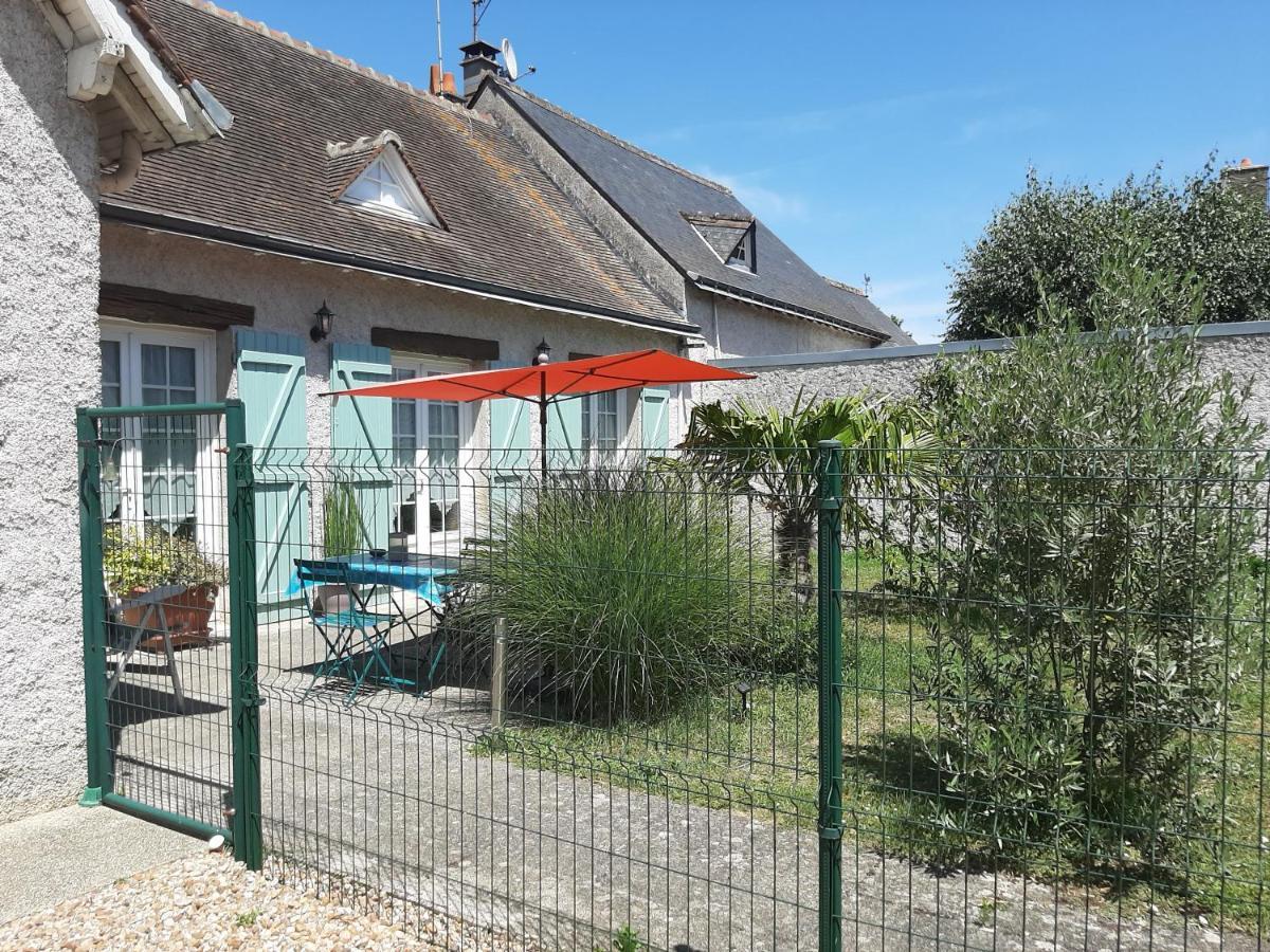 Les Deux Anes Bed & Breakfast Veuves Dış mekan fotoğraf
