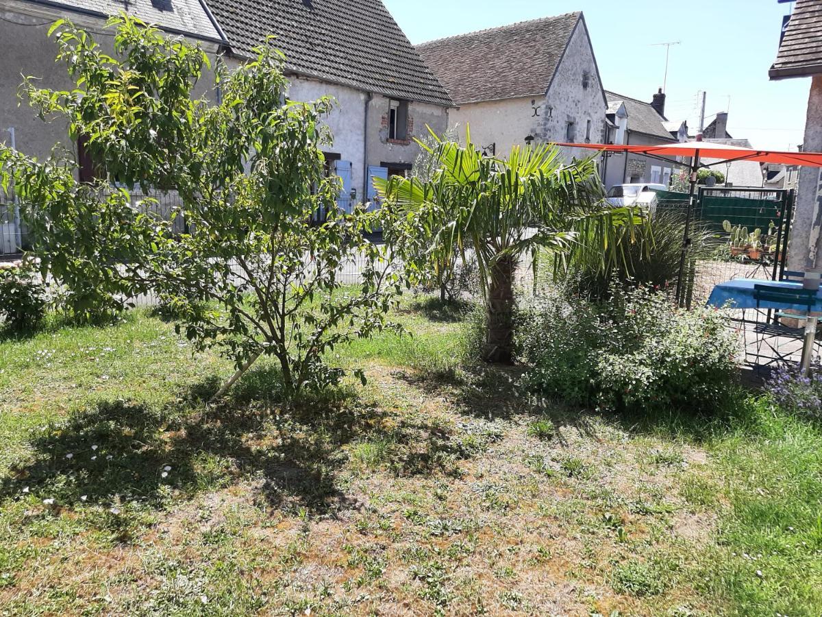 Les Deux Anes Bed & Breakfast Veuves Dış mekan fotoğraf